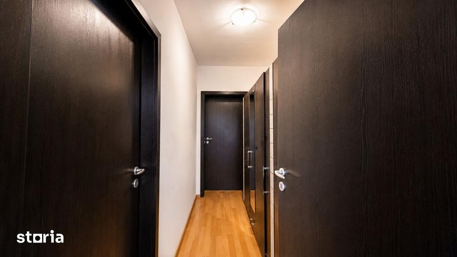 Apartament cu 3 camere decomandat, mobilat în Central
