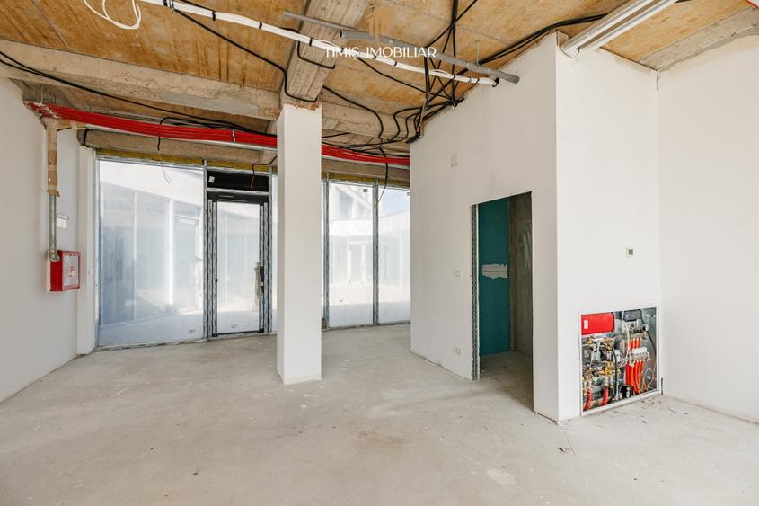 Spațiu comercial, de 53.599998474121 mp, în Central