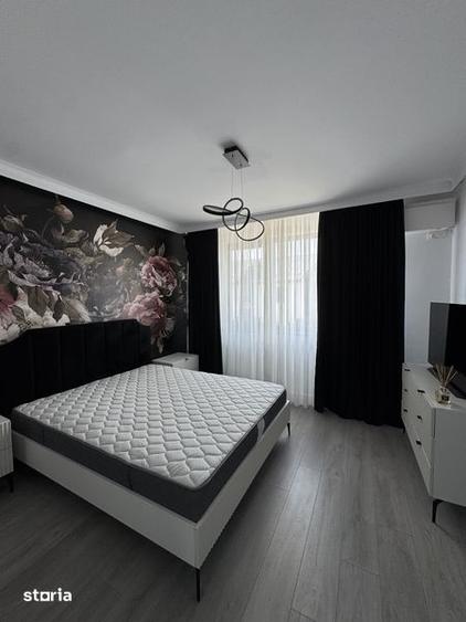 Casă cu 4 camere cu Canalizare în Central
