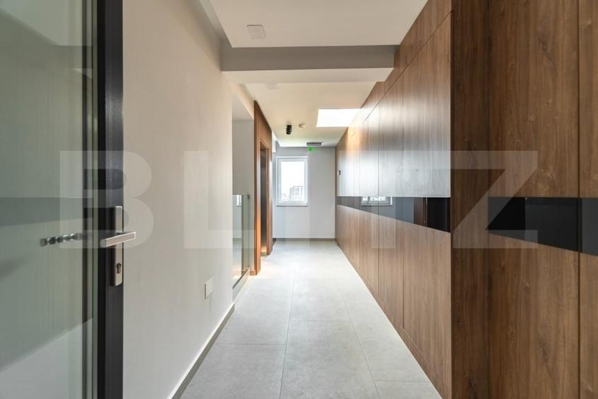 Apartament cu 2 camere decomandat, mobilat în Tractorul