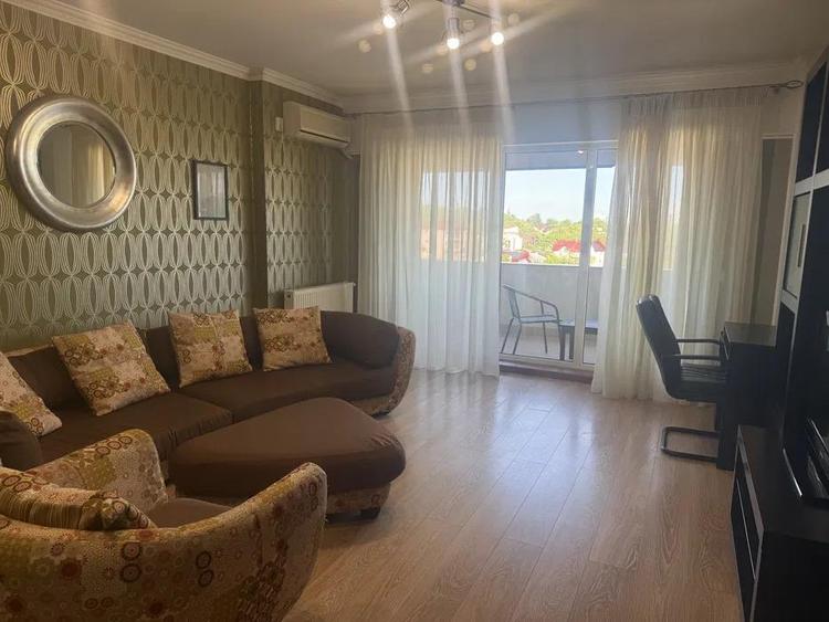 Apartament cu 2 camere decomandat, mobilat în Podul de Fier