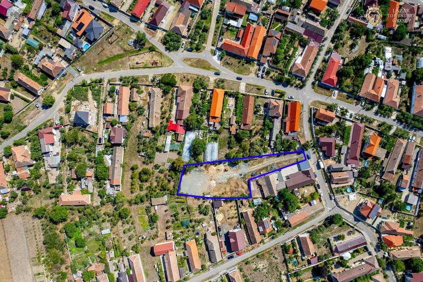 Teren Construcții intravilan de 2000 mp, în Vladimirescu