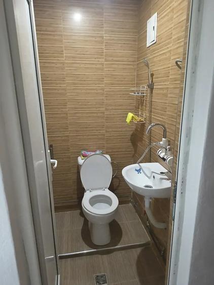 Garsonieră decomandată în Central