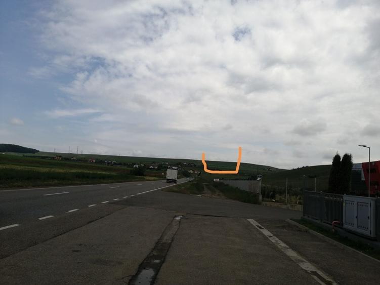 Teren de 5600 mp, în Ciritei