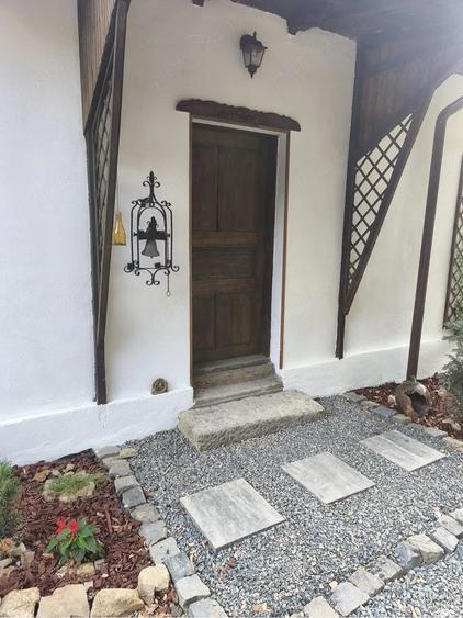 Casă cu 1 camere cu Teren 800 Mp în Muscel