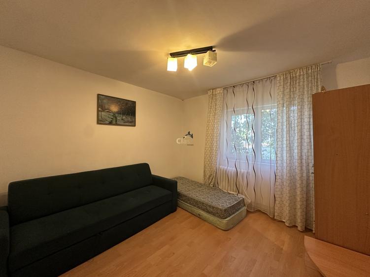 Apartament cu 3 camere decomandat, mobilat în Mărăști
