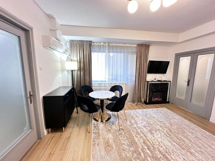 Apartament cu 2 camere în Victoriei