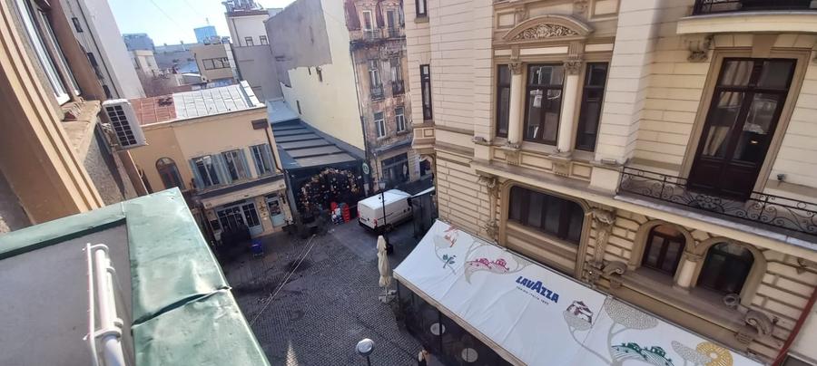 Apartament cu 2 camere semidecomandat în Centrul Istoric