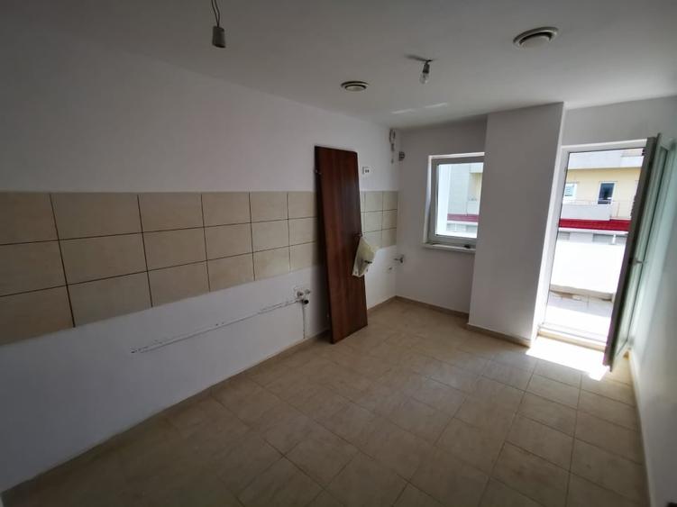 Apartament cu 2 camere decomandat, mobilat în 13 Septembrie