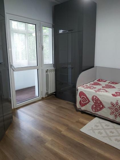 Apartament 2 camere - Central - etaj 1, 56mp, baie cu geam - 1