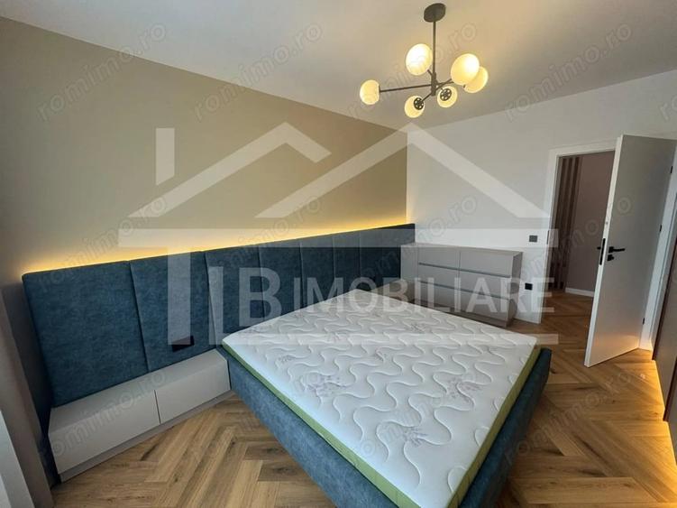 Apartament cu 3 camere decomandat în Livezeni