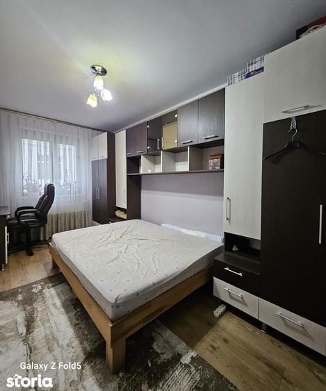 Casa independenta intr-o curte comuna , Oradea (Podul Centenarului) - 12