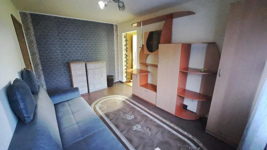 Apartament cu 2 camere semidecomandat în Călărași