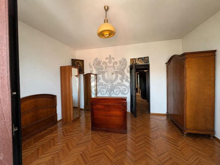 Apartament cu 2 camere decomandat în Domenii
