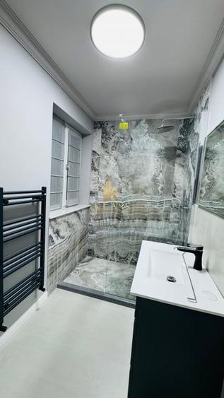Apartament cu 4 camere decomandat în Pipera