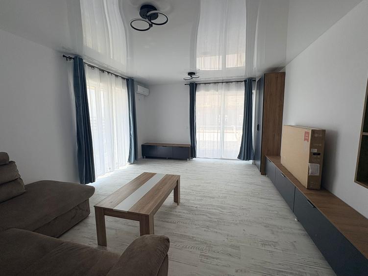 Apartament cu 2 camere decomandat în Theodor Pallady