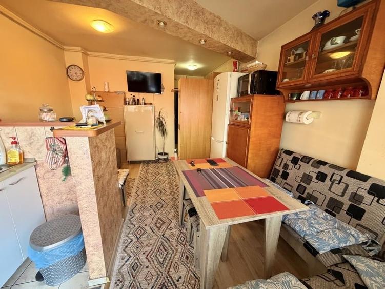 Garsonieră decomandată în Central