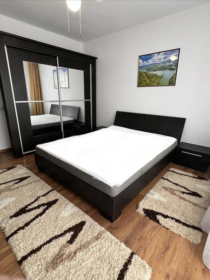 Apartament cu 2 camere semidecomandat în Exterior Vest