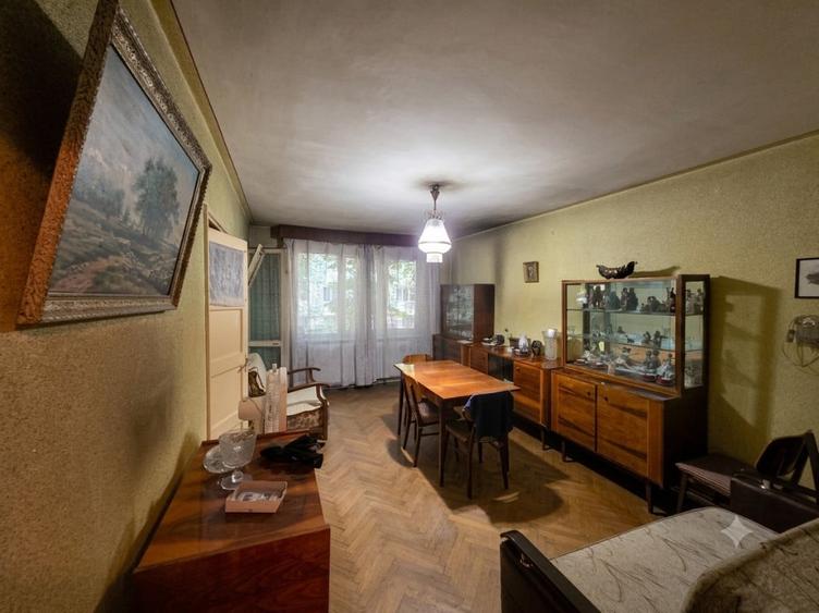 Vand apartament 2 camere semidecomandat in centru - 4
