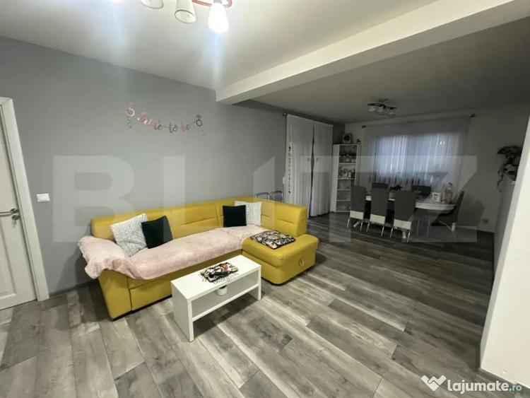 Casă cu 4 camere cu Teren 557 Mp în Păulești