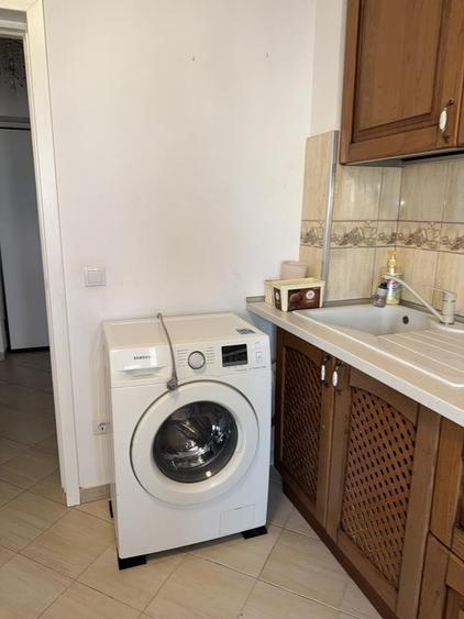 Apartament cu 2 camere decomandat, mobilat în P-ța Universității