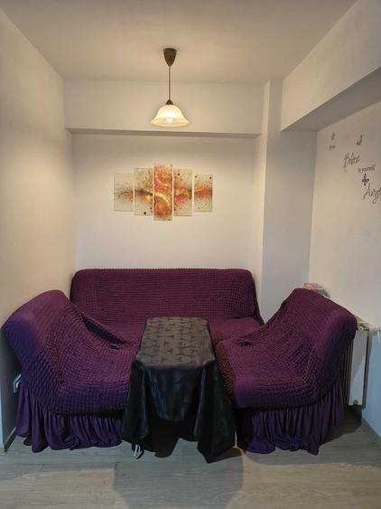Apartament cu 2 camere semidecomandat în Tătărași