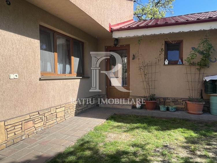 Casă individuală cu 1 camere cu Canalizare în Rogerius