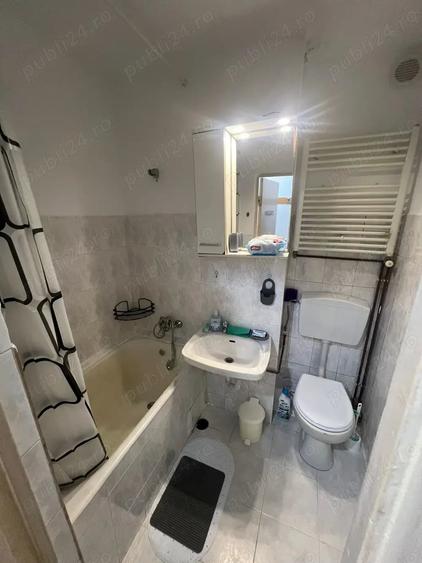 Apartament cu 2 camere nedecomandat în Complex Studențesc