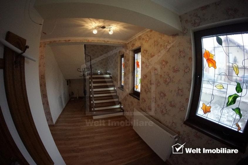 Casă individuală cu 5 camere cu Teren 300 Mp în Sânnicoară