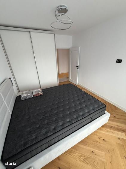 Apartament cu 3 camere decomandat în Oituz