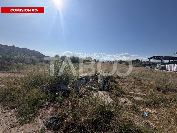 Teren Construcții intravilan de 2300 mp, în Mândra