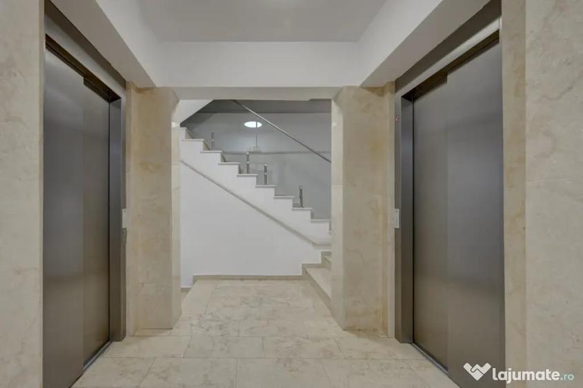 Apartament cu 6 camere decomandat în Timpuri Noi