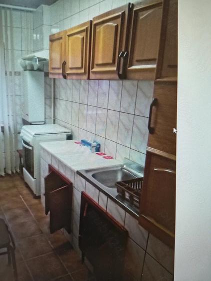 Garsonieră decomandată în Trivale