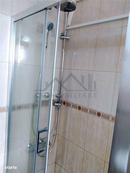 Apartament cu 2 camere decomandat în Cug