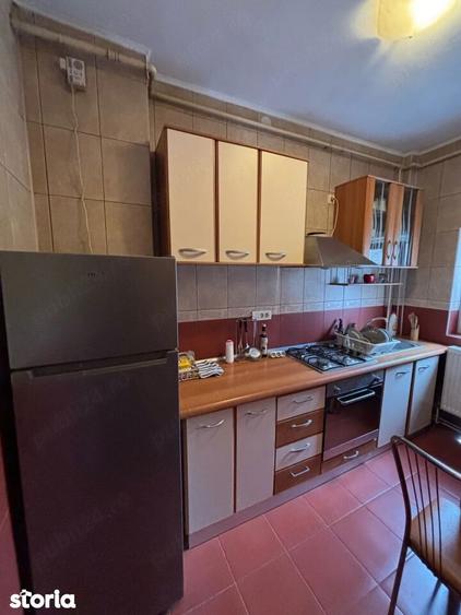 Apartament cu 2 camere nedecomandat în Centrul Civic