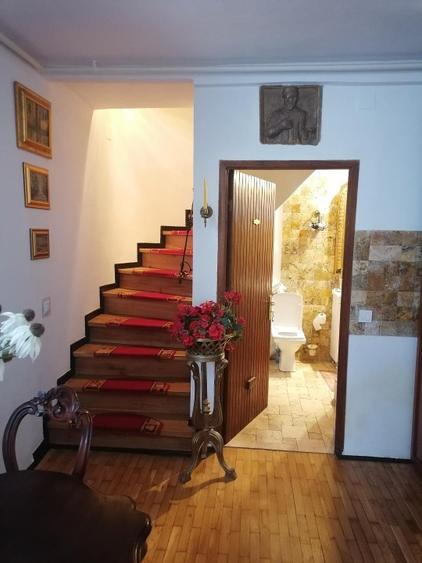 Casă cu 2 camere cu Teren 170 Mp în Cotroceni