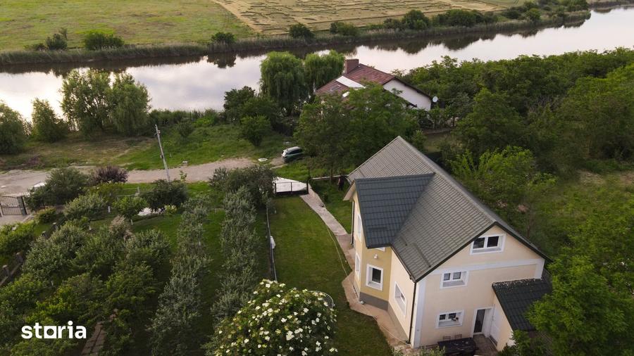 Casă cu 4 camere cu Teren 400 Mp în Moara Vlăsiei