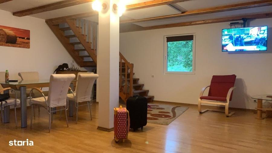 Casă cu 3 camere în Central