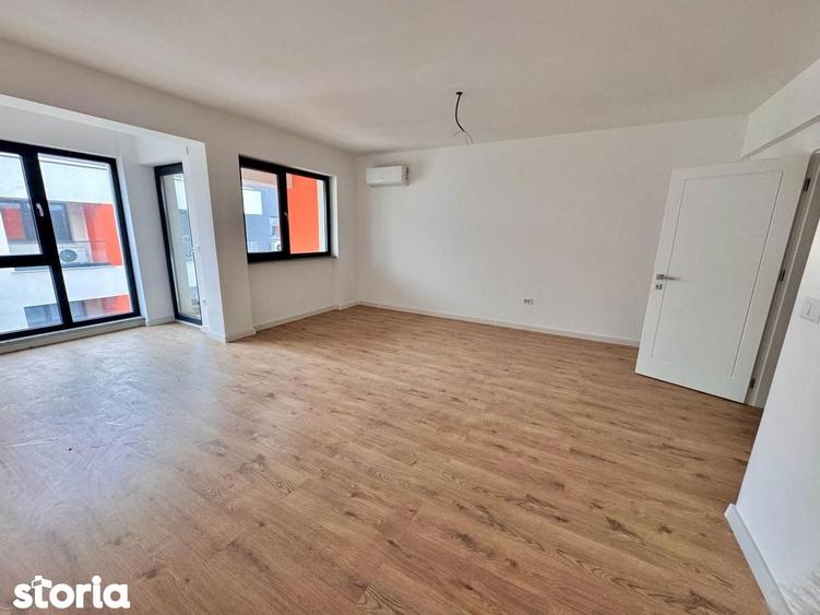 STUDIO PIPERA / ROND OMV / PARCARE INCLUSA / IVORY / NORD / BLOC NOU - 14