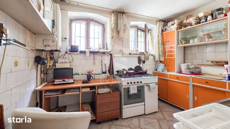 Apartament cu 3 camere, mobilat în Eminescu