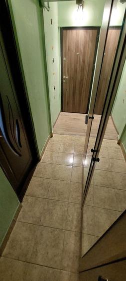 Apartament cu 2 camere semidecomandat în Mioriței