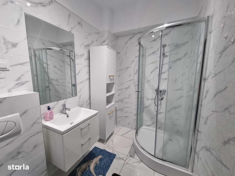 Apartament cu 2 camere decomandat, mobilat în Est