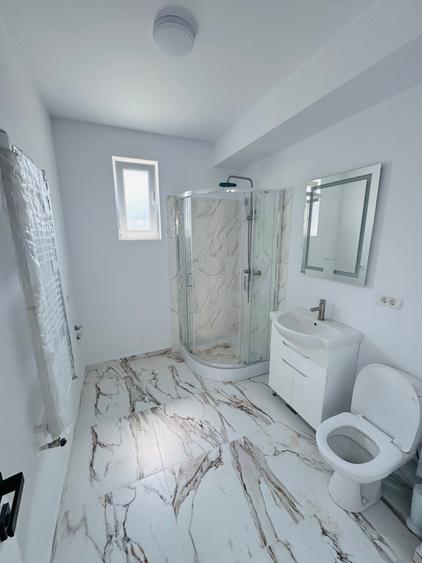 Casă cu 4 camere cu Canalizare în Prelungirea Ghencea