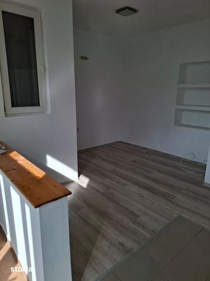 Casă cu 4 camere cu Teren 143 Mp în Dorobanților