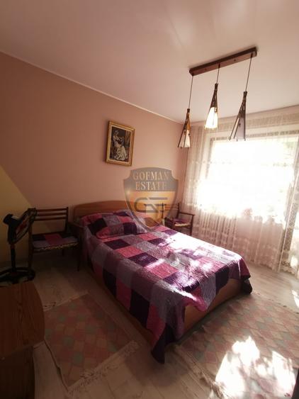 Apartament cu 4 camere decomandat, mobilat în City Park Mall