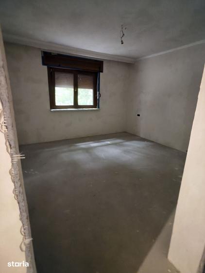 Apartament cu 3 camere în Brazda lui Novac — fotografia 1