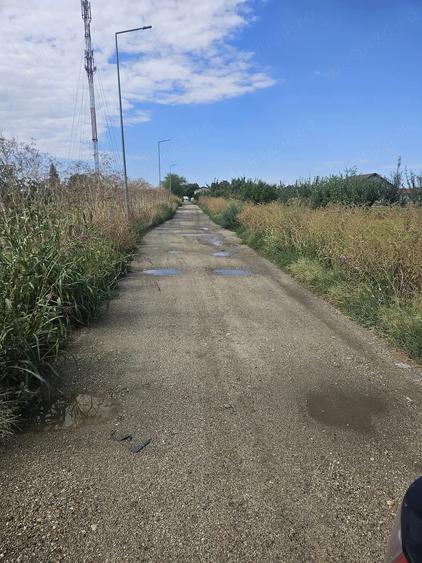 Teren de 3774 mp, în Copăceni