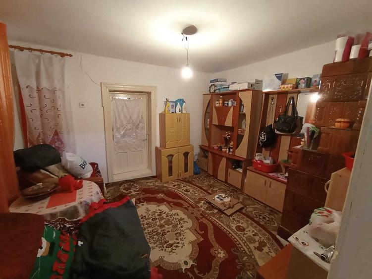 Casă cu 3 camere în Central