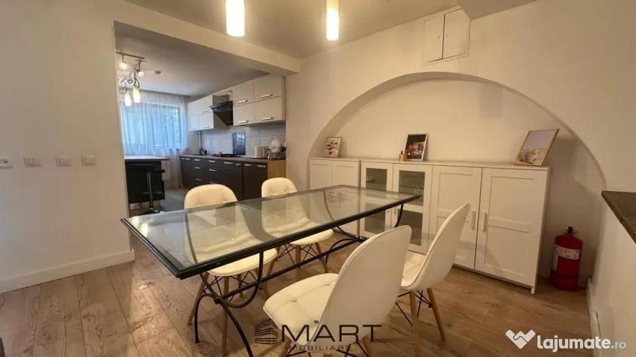 Casă cu 7 camere cu Teren 200 Mp în Ștrand