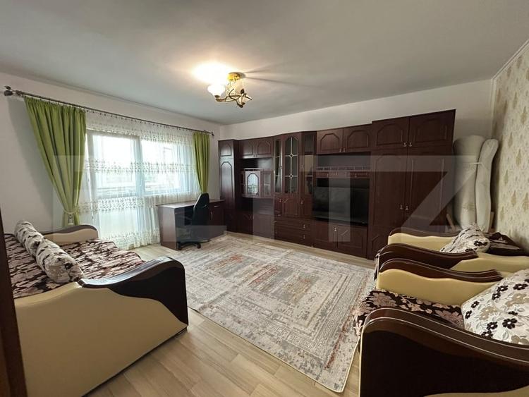 Apartament cu 2 camere decomandat, mobilat în Plopilor